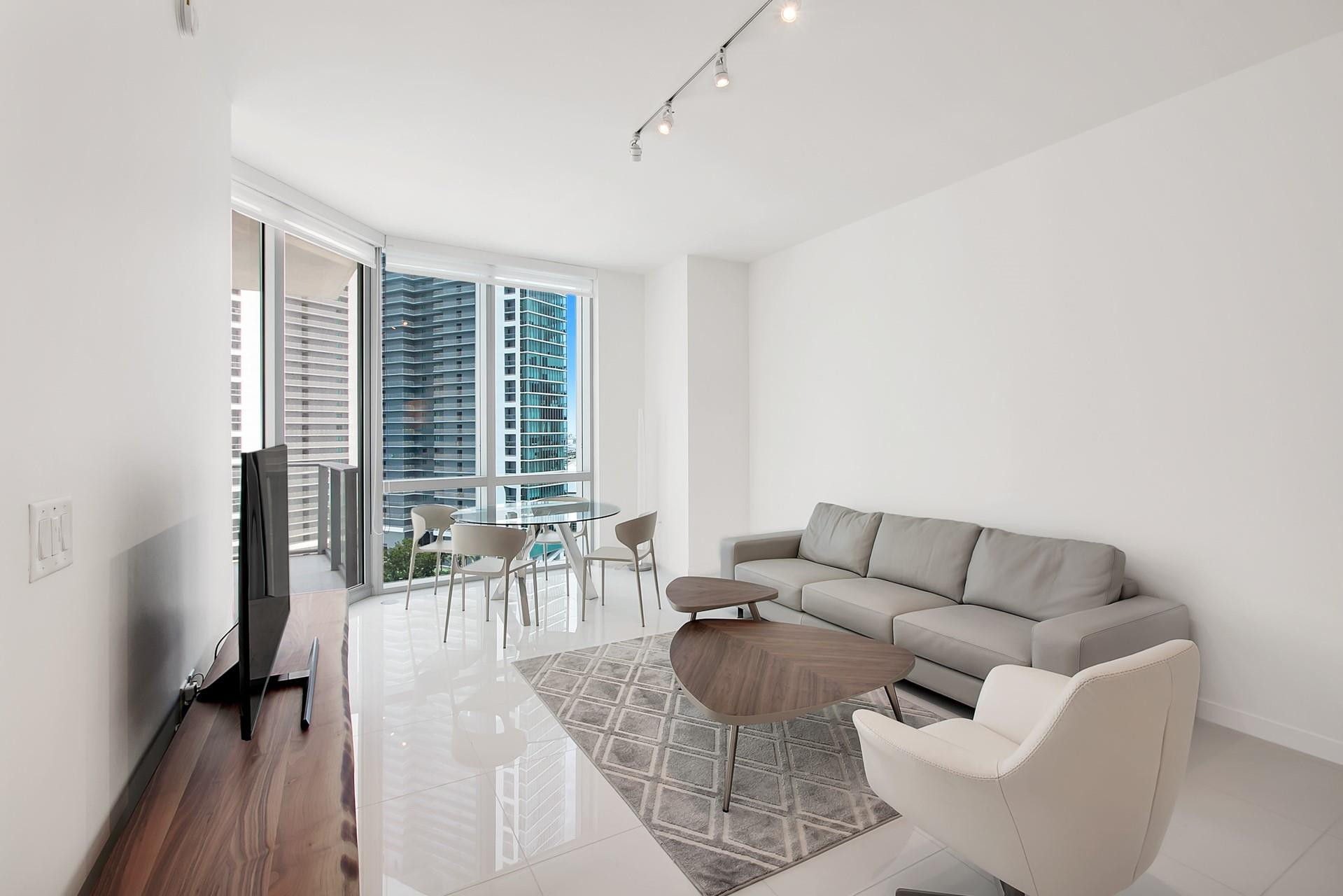 image Paramount Miami Worldcenter2