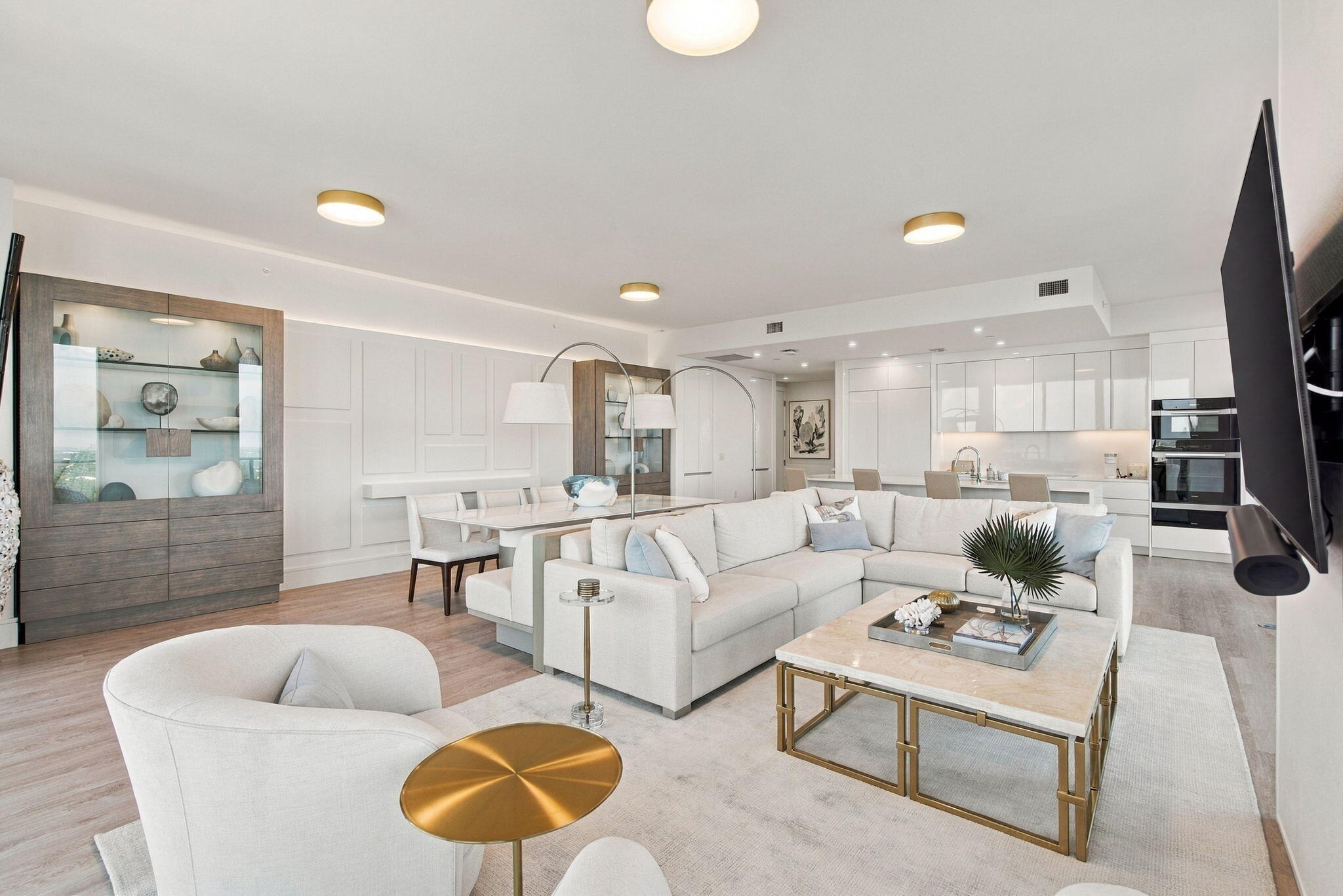 220 Lake Shr Dr #1423 West Palm Beach, FL 33403