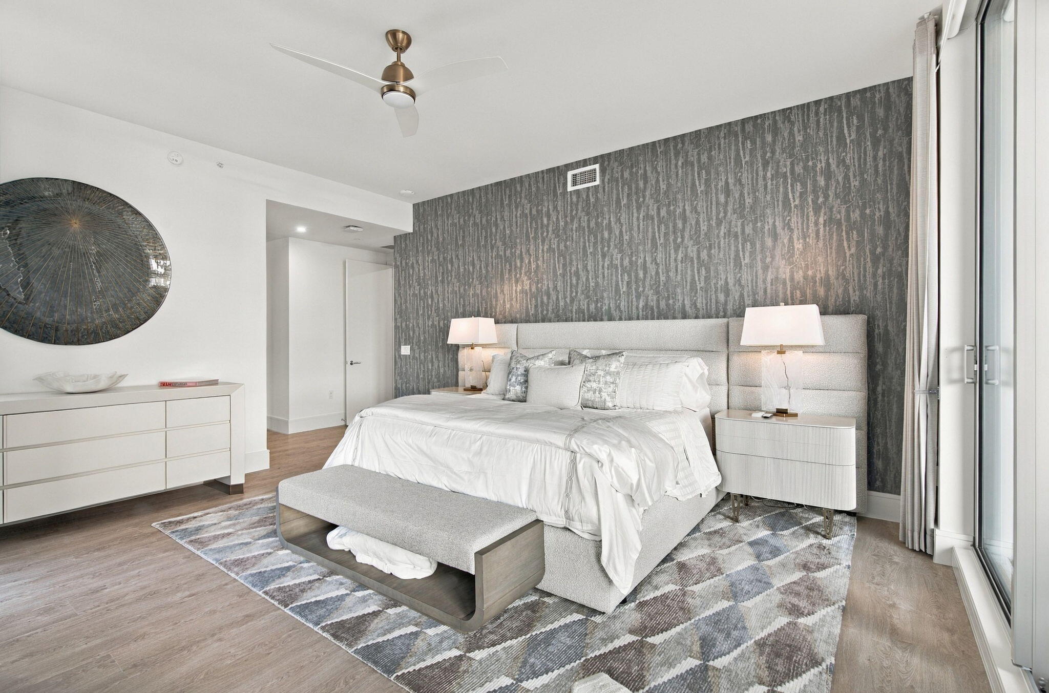 220 Lake Shr Dr #1423 West Palm Beach, FL 33403