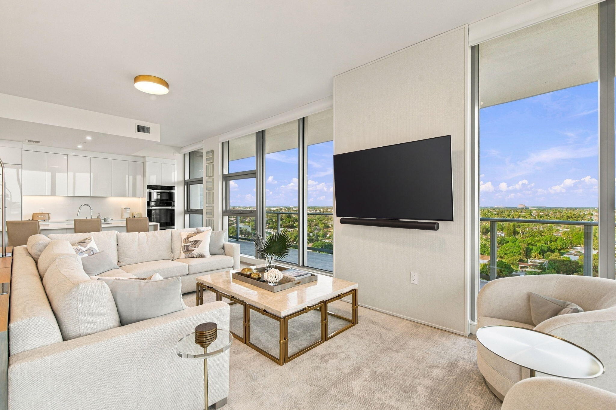 220 Lake Shr Dr #1423 West Palm Beach, FL 33403