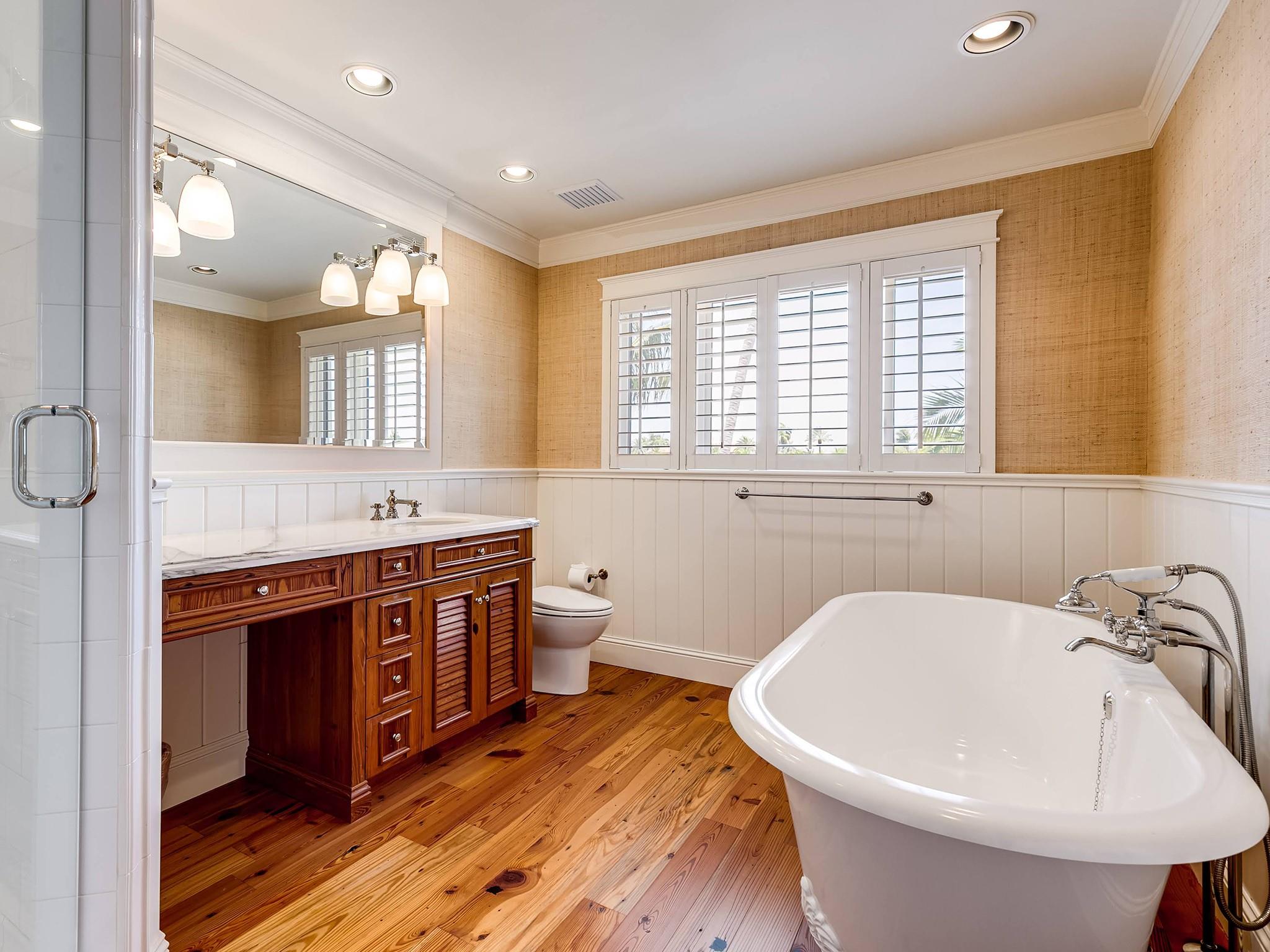 1833 SE 7th St Fort Lauderdale, FL 33316 1833 SE 7th St Fort Lauderdale, FL 33316