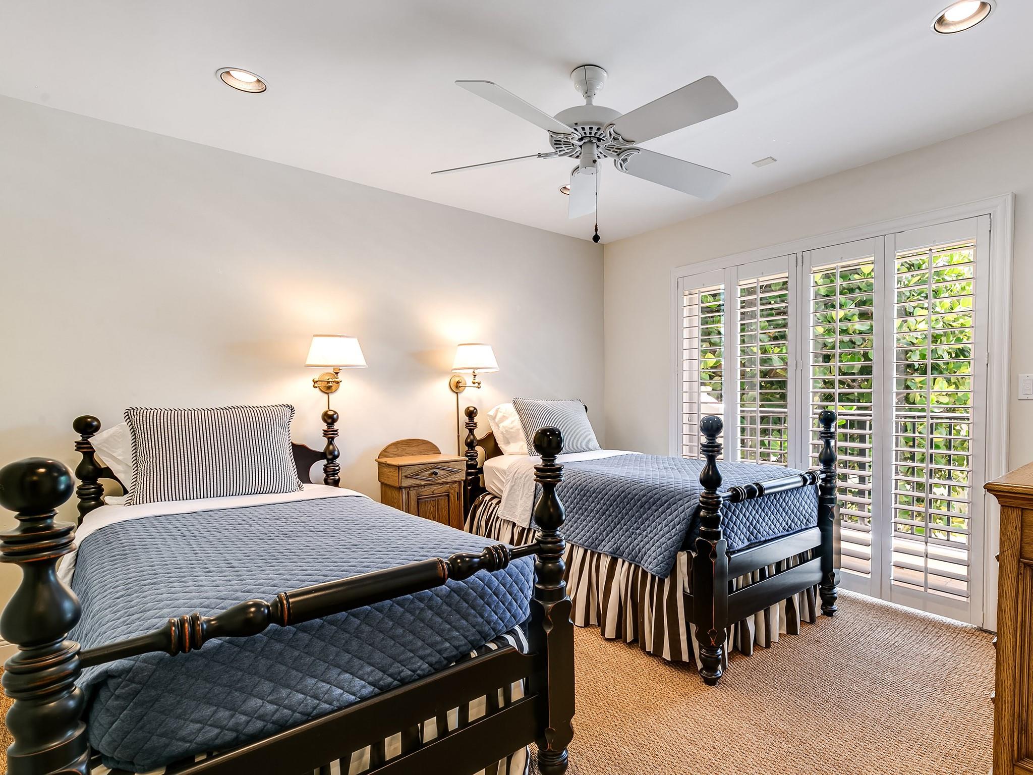 1833 SE 7th St Fort Lauderdale, FL 33316 1833 SE 7th St Fort Lauderdale, FL 33316