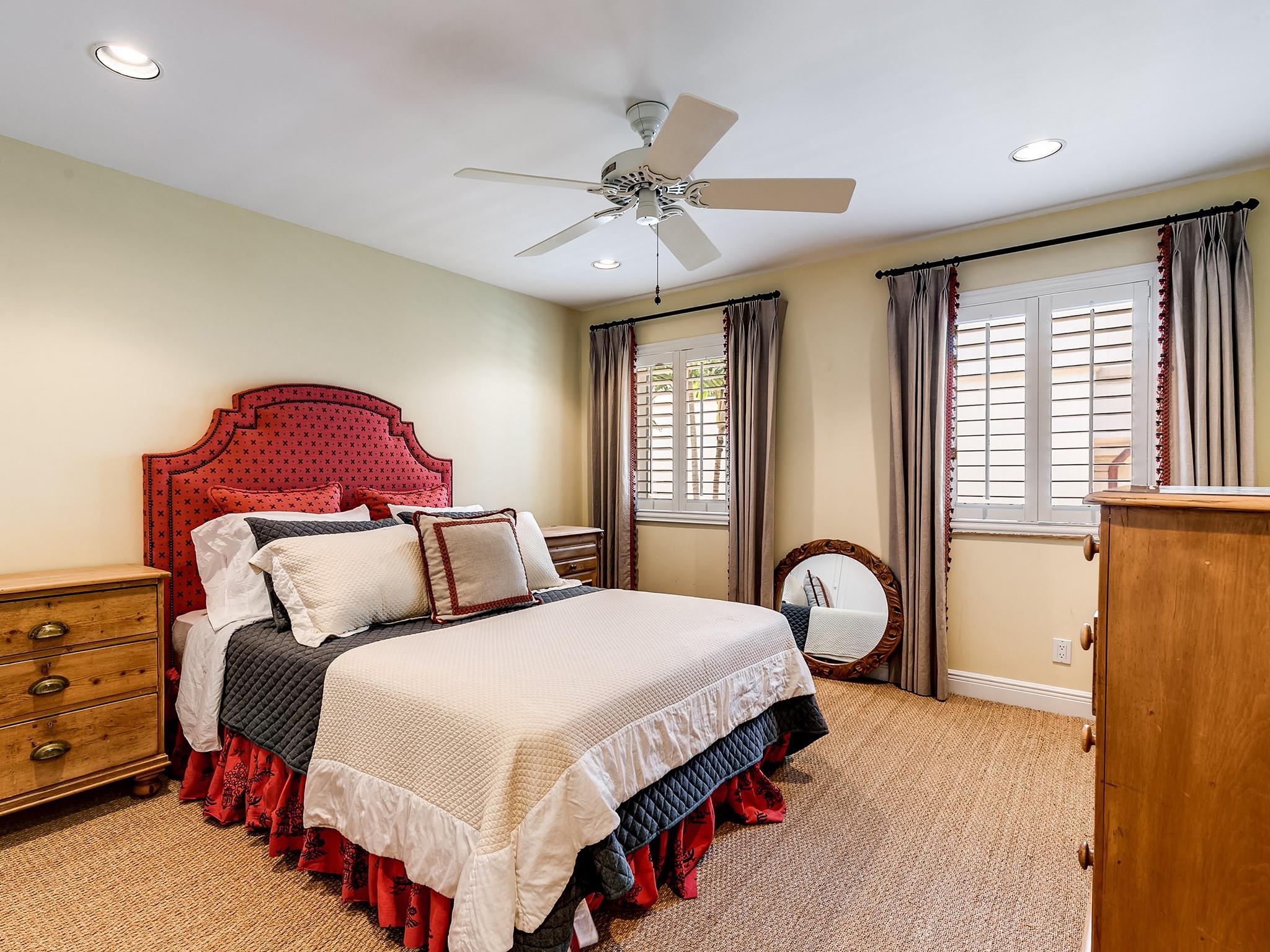 1833 SE 7th St Fort Lauderdale, FL 33316 1833 SE 7th St Fort Lauderdale, FL 33316