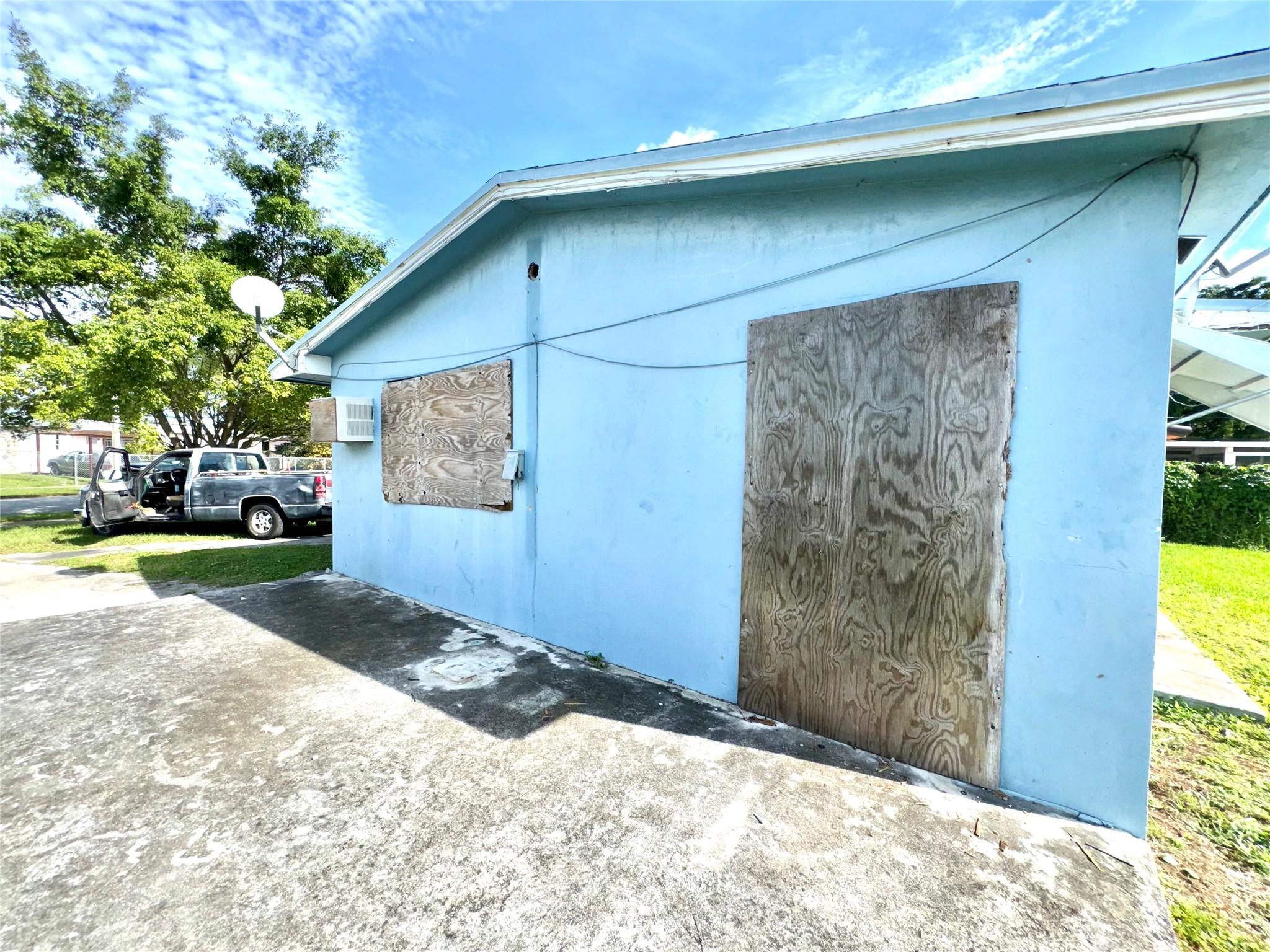 10880 SW 222nd Dr,Miami, FL 33170