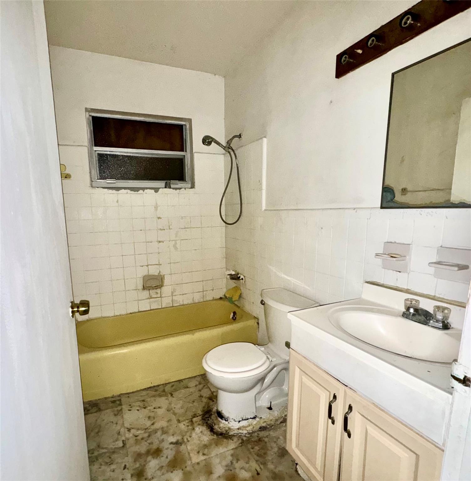 10880 SW 222nd Dr,Miami, FL 33170