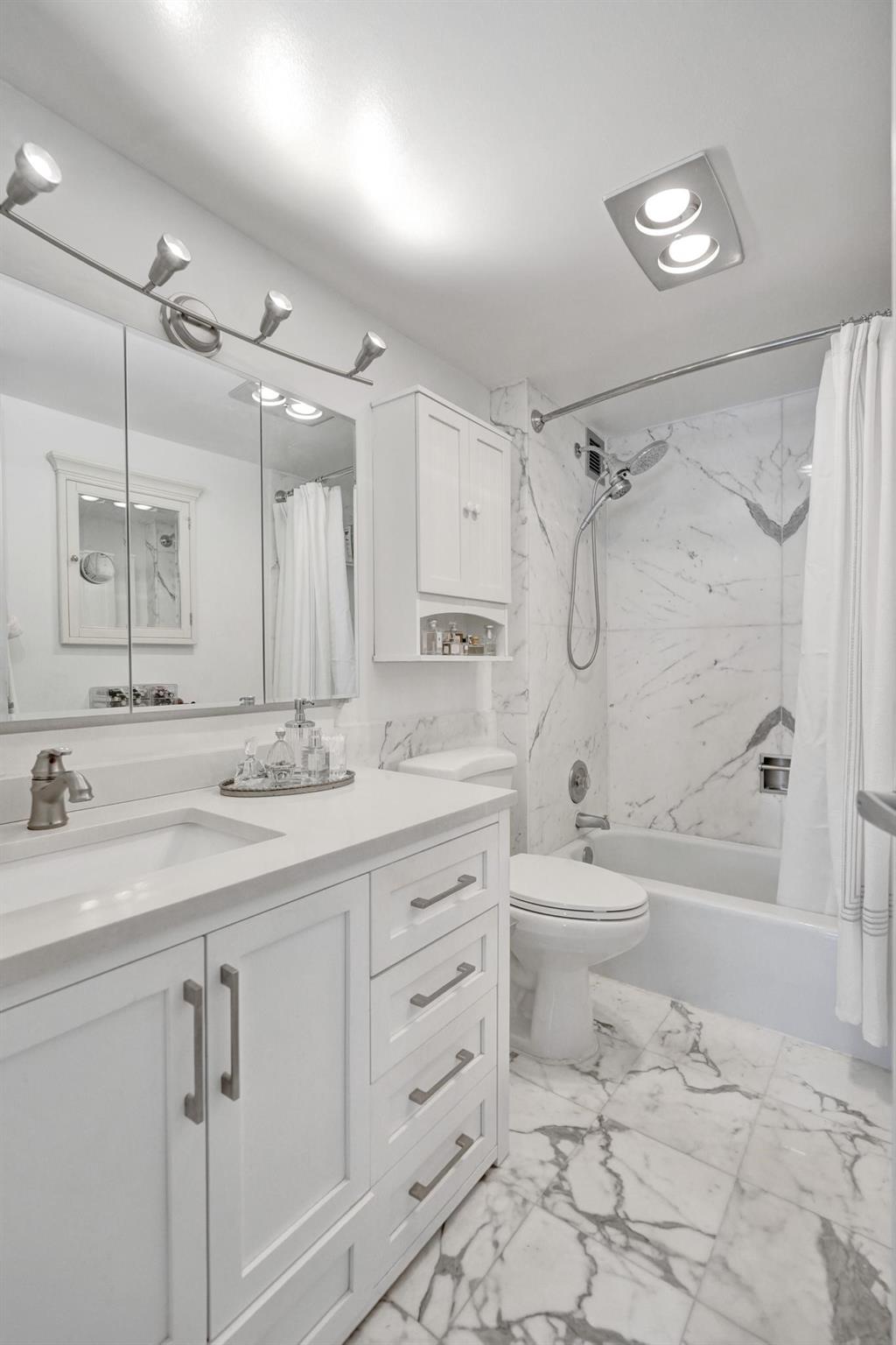 111 N Pompano Bch Blvd #905 Pompano Beach, FL 33062