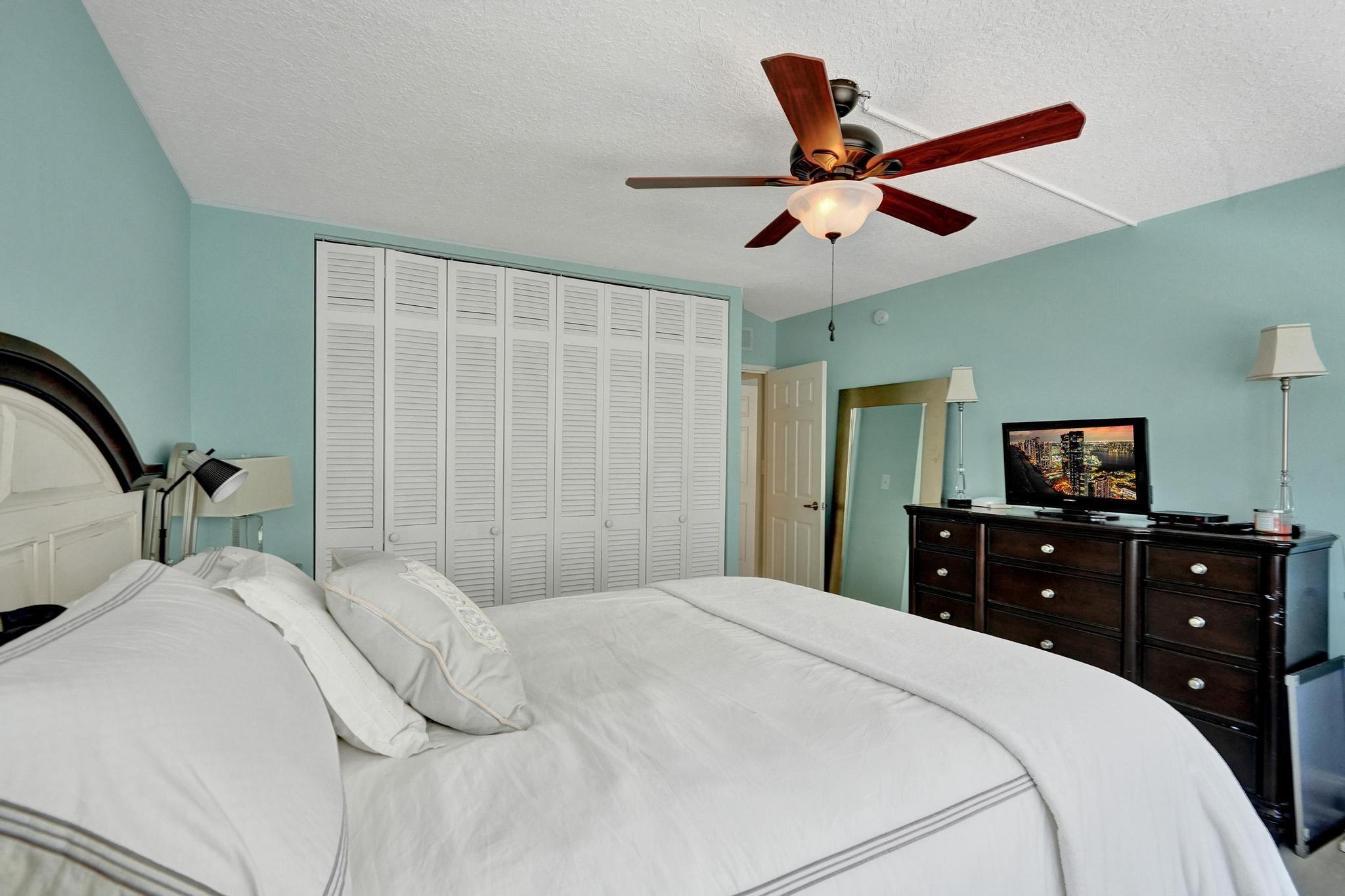 111 N Pompano Bch Blvd #905 Pompano Beach, FL 33062