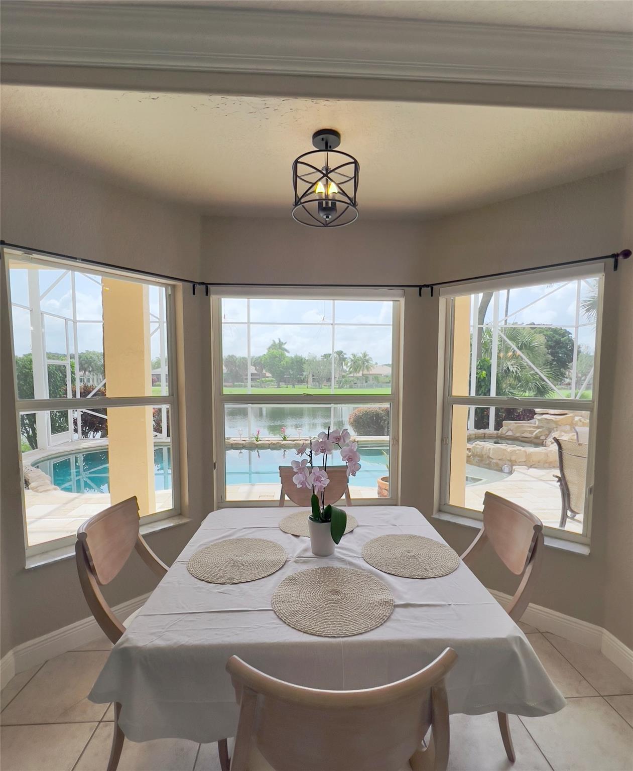 1423 SW 158th Ave Pembroke Pines, FL 33027