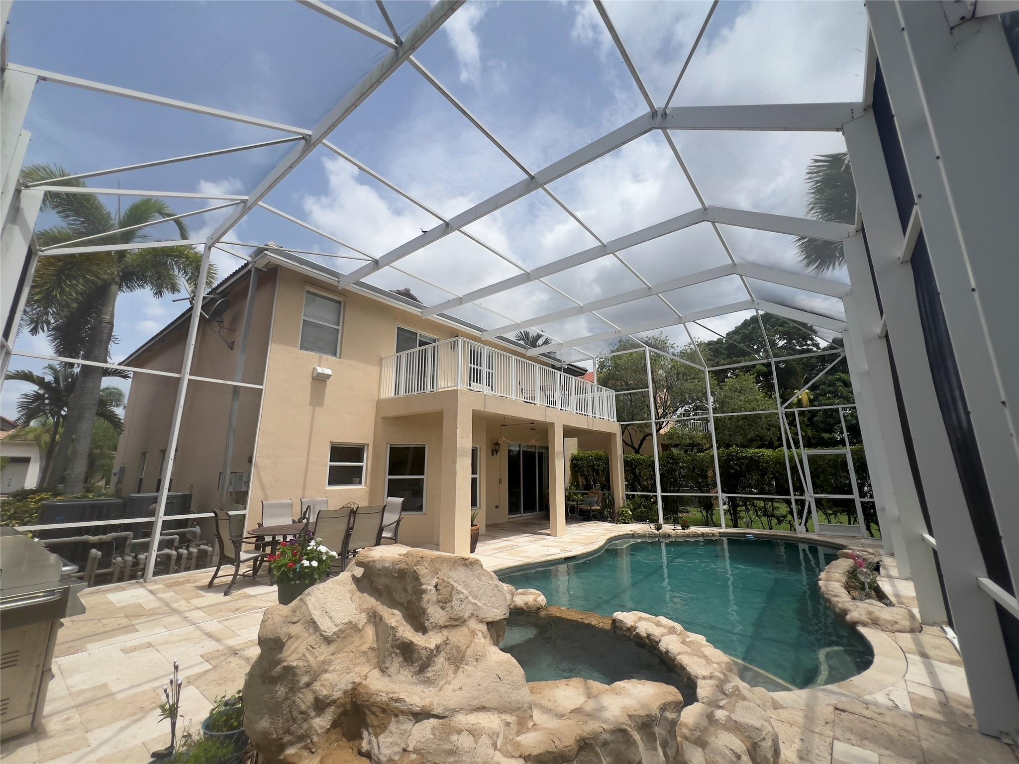 1423 SW 158th Ave Pembroke Pines, FL 33027