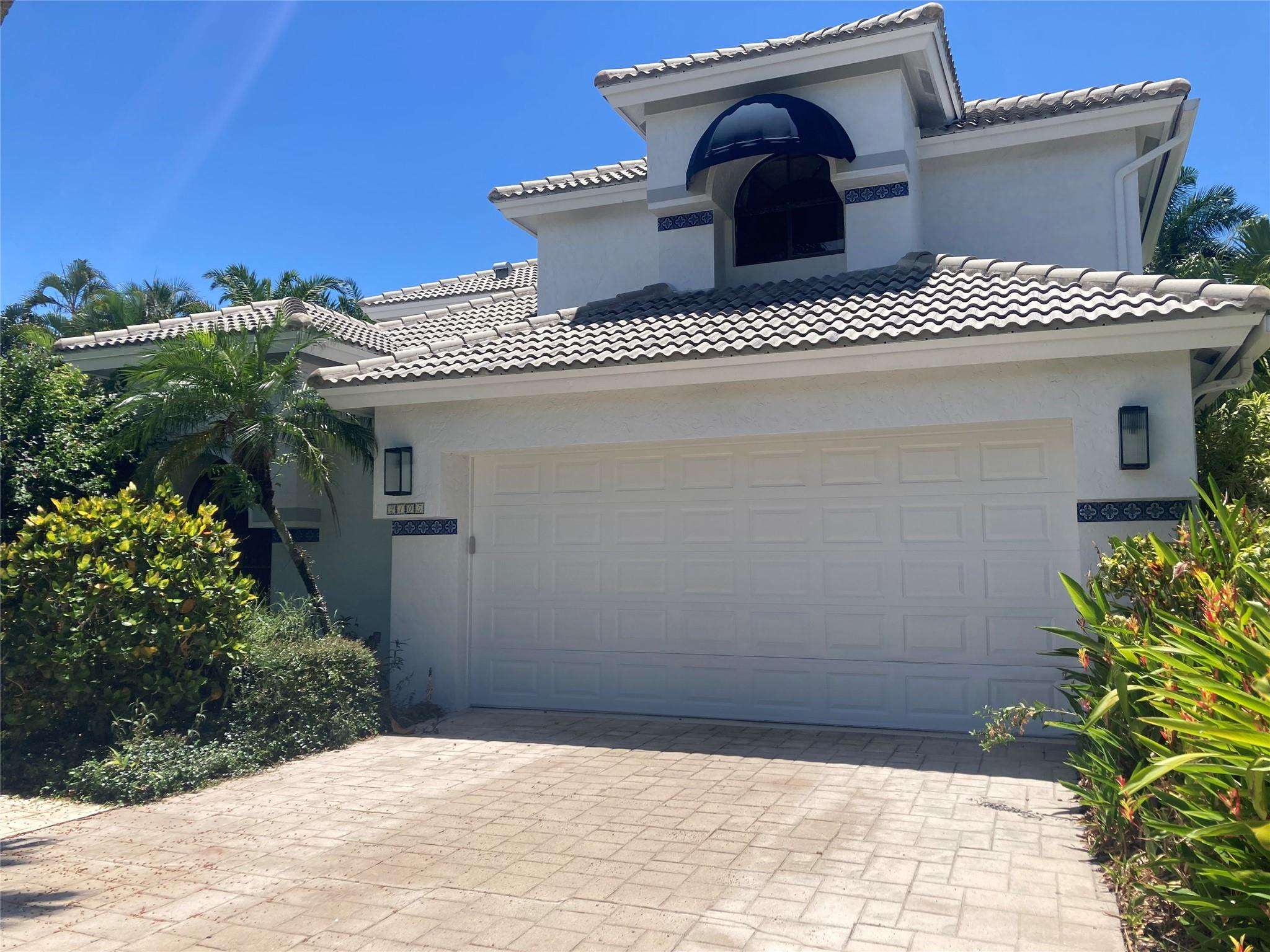2105 NW 60th Cir