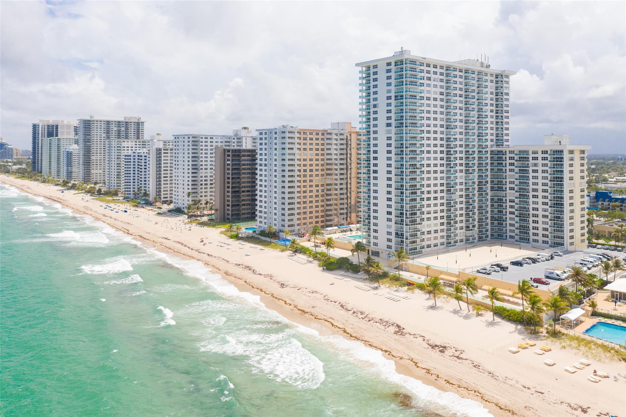 3900 Galt Ocean Dr #712