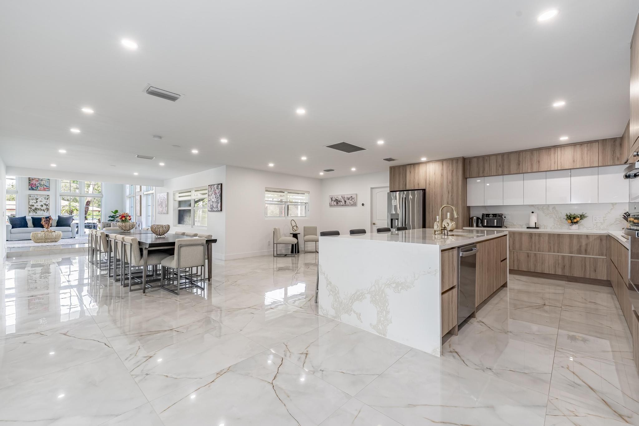 15201 SW 74th Pl Palmetto Bay, FL 33157