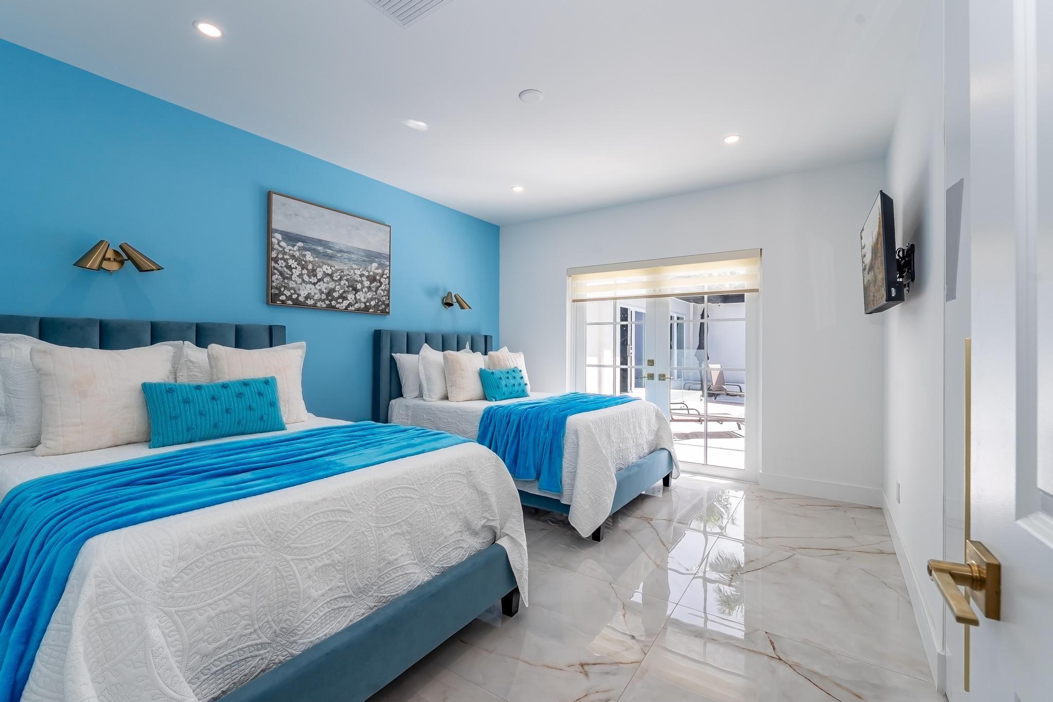 15201 SW 74th Pl Palmetto Bay, FL 33157