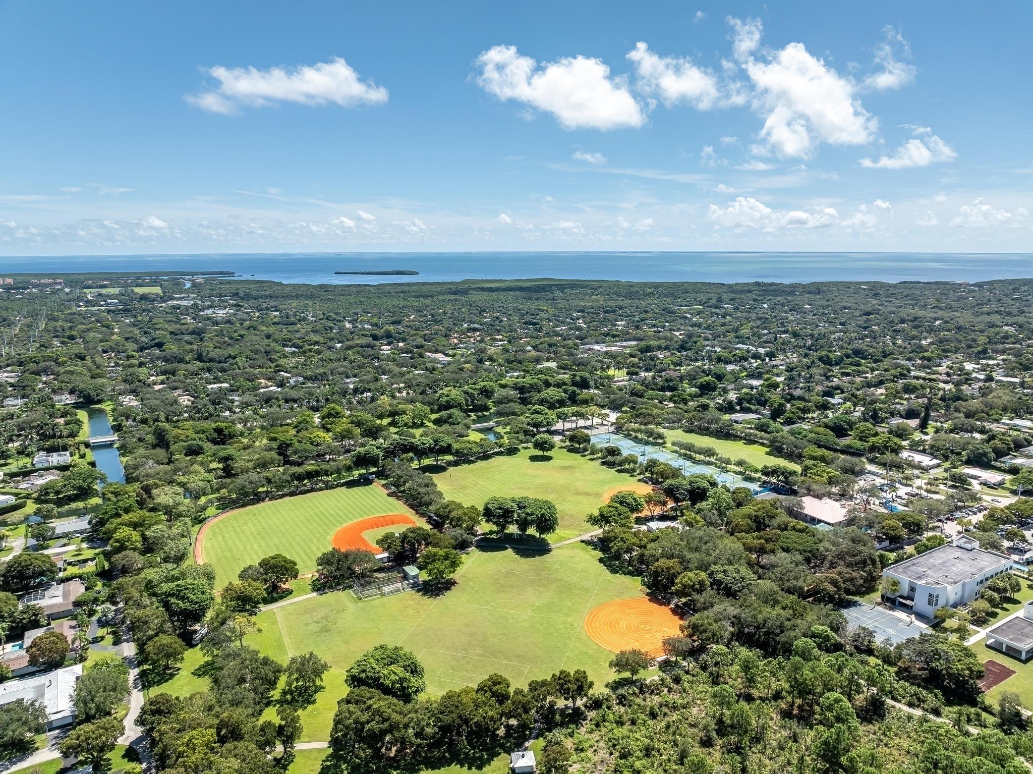 15201 SW 74th Pl Palmetto Bay, FL 33157