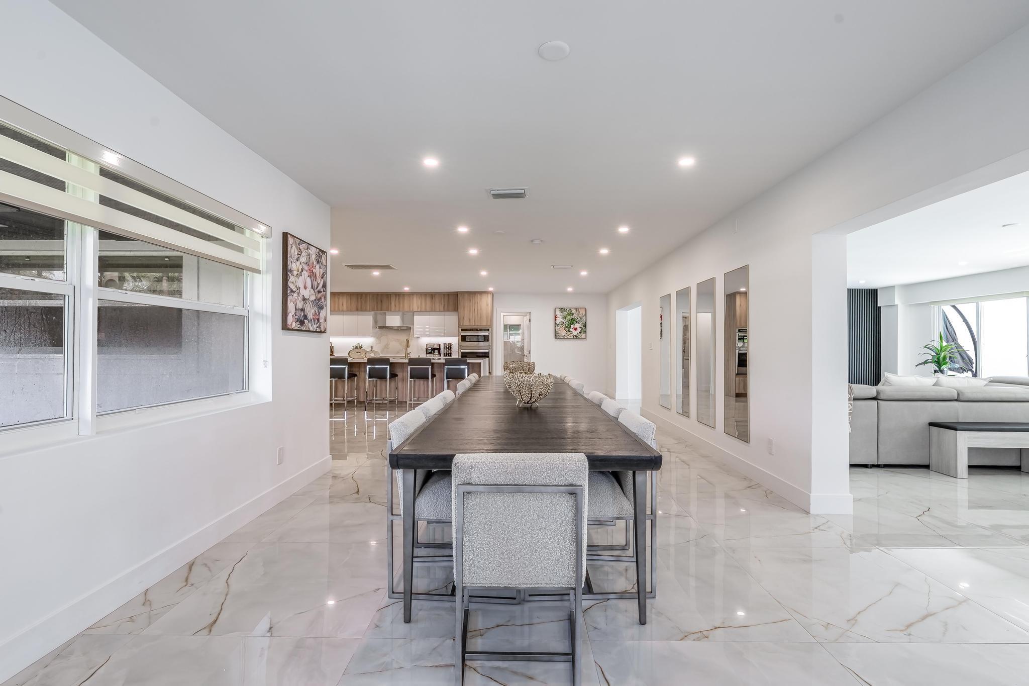 15201 SW 74th Pl Palmetto Bay, FL 33157