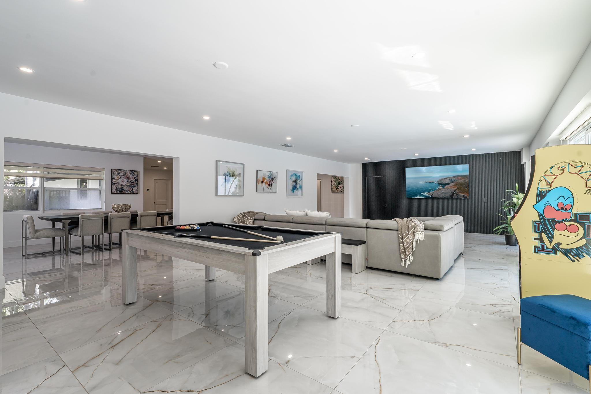 15201 SW 74th Pl Palmetto Bay, FL 33157