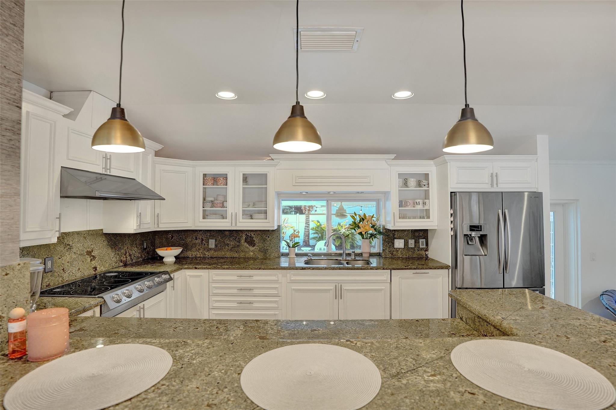 2740 NE 29th St Fort Lauderdale, FL 33306