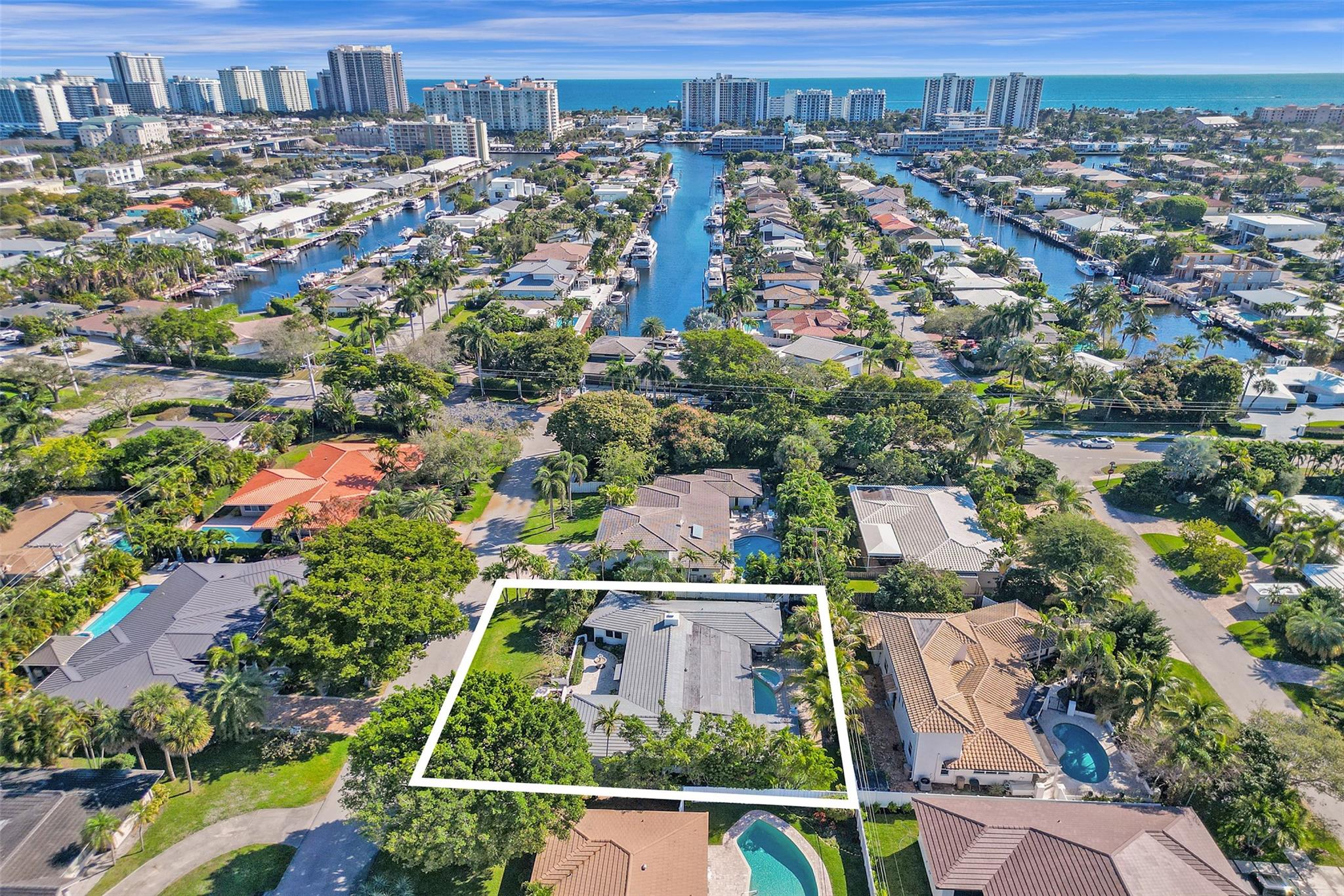 2740 NE 29th St Fort Lauderdale, FL 33306