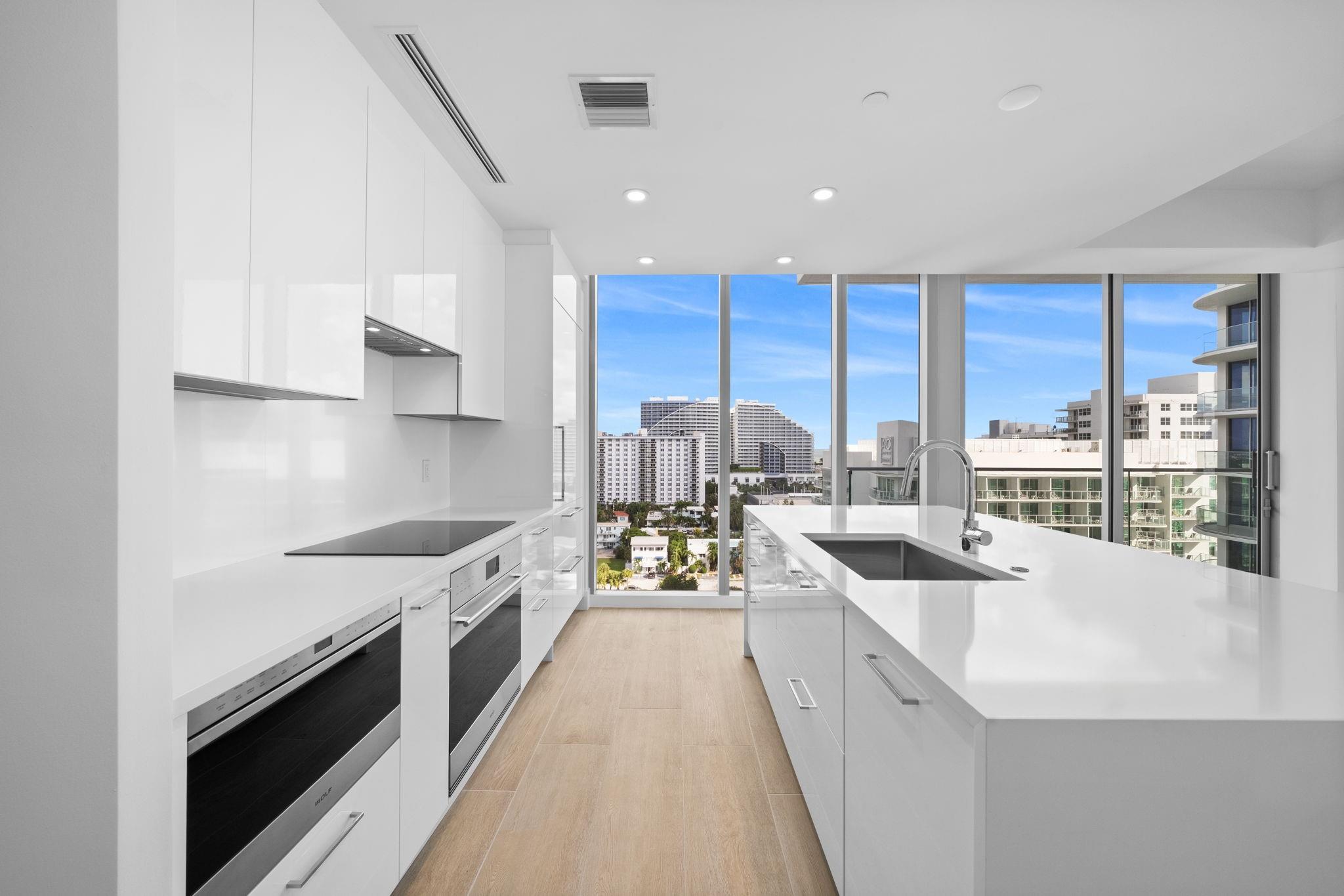 153 N Seabreeze #1005-S Fort Lauderdale, FL 33304