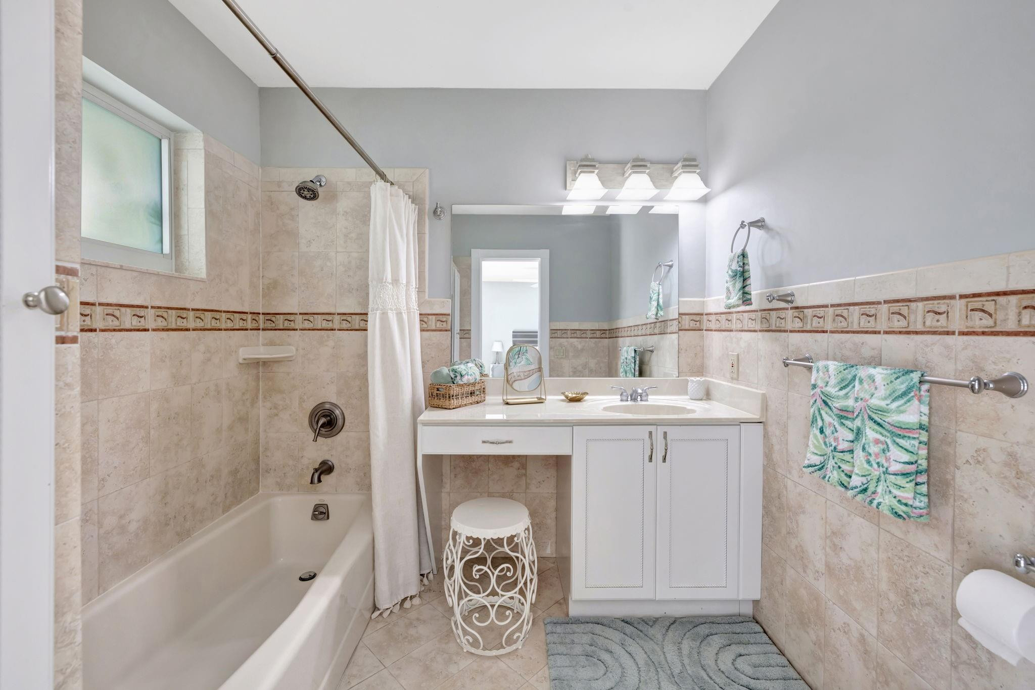 288 S Tradewinds Fort Lauderdale, FL 33308