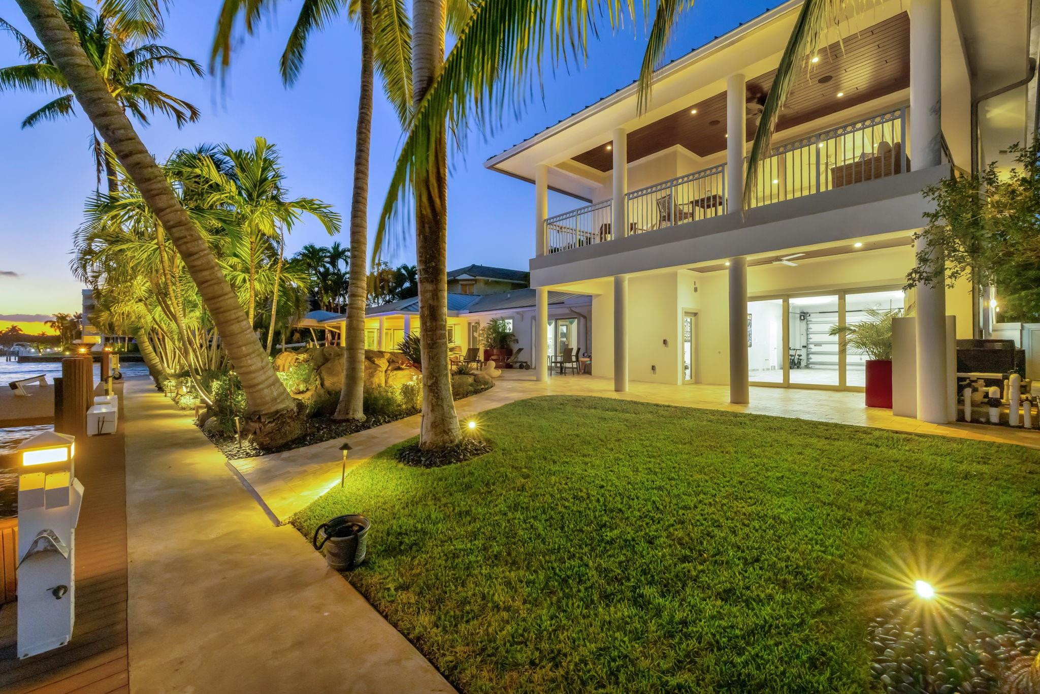 288 S Tradewinds Fort Lauderdale, FL 33308