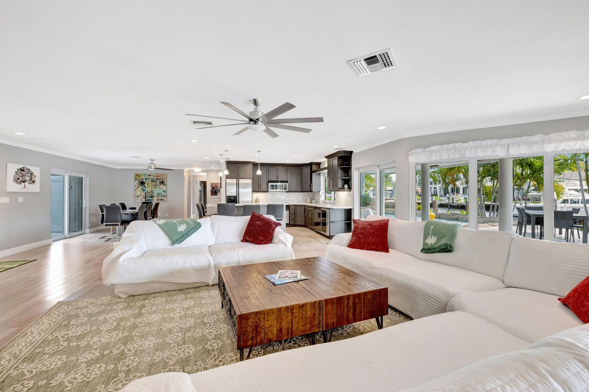 288 S Tradewinds Fort Lauderdale, FL 33308