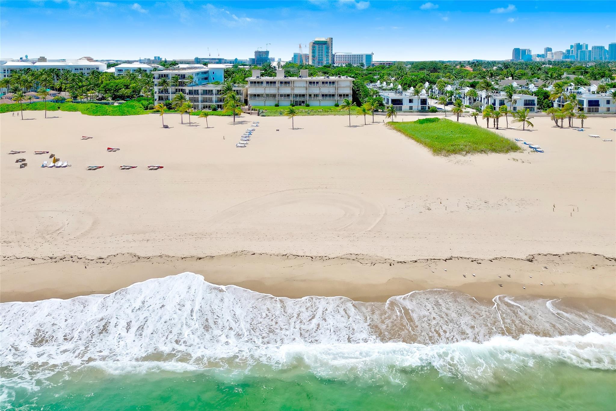 1710 S Ocean Ln #105 & 104 Fort Lauderdale, FL 33316