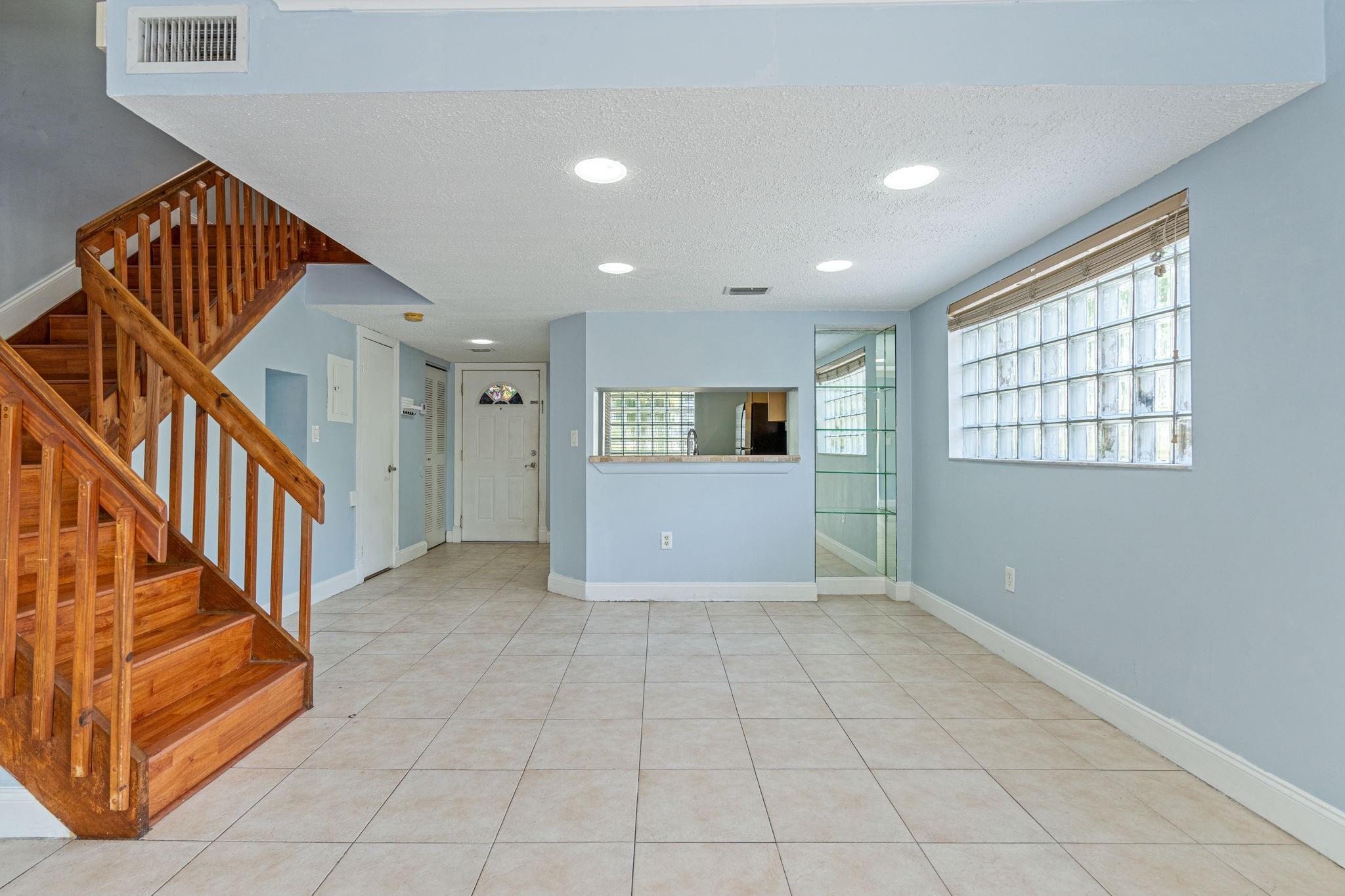 13022 SW 88th Ter North #201 Miami, FL 33186