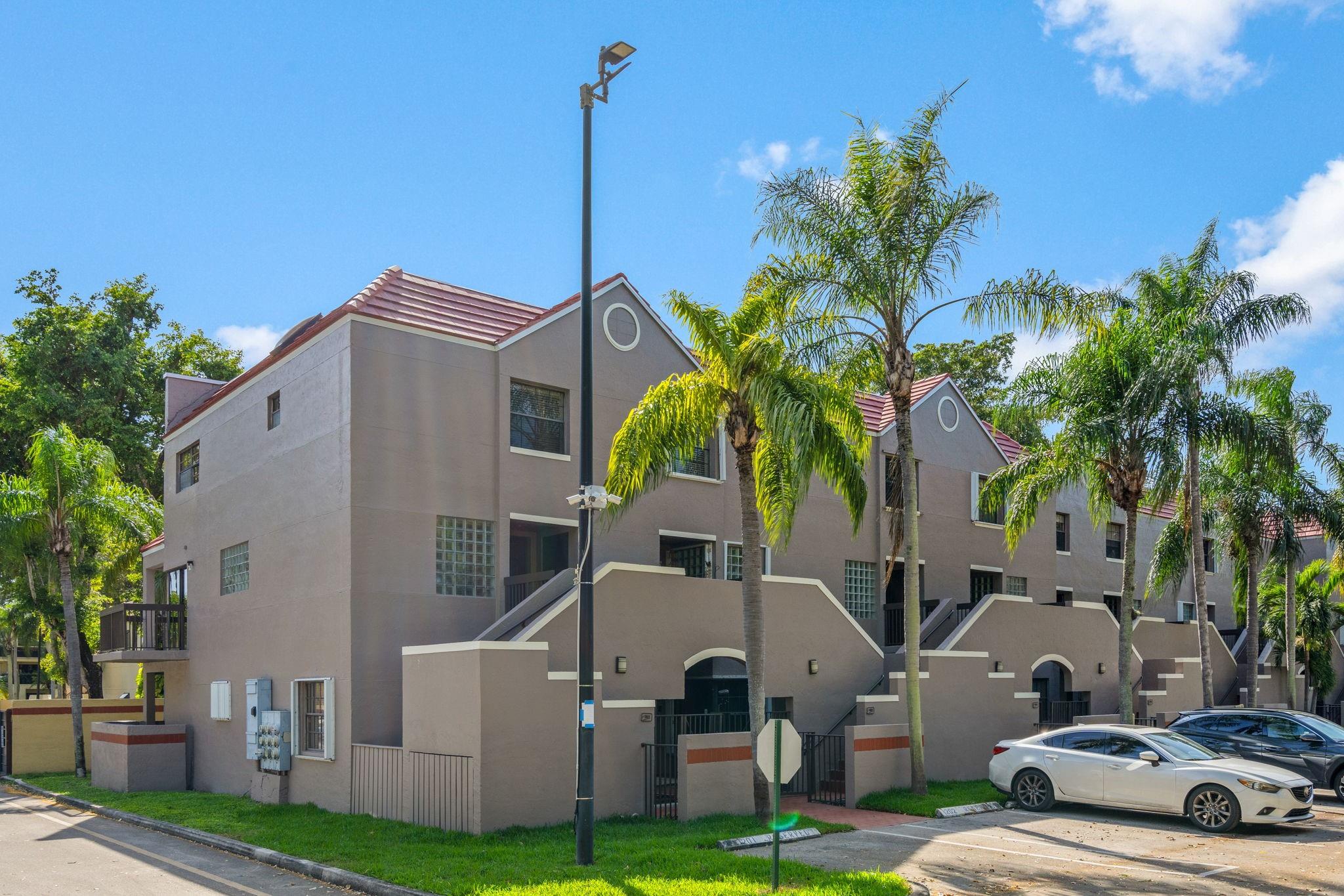 13022 SW 88th Ter North #201 Miami, FL 33186