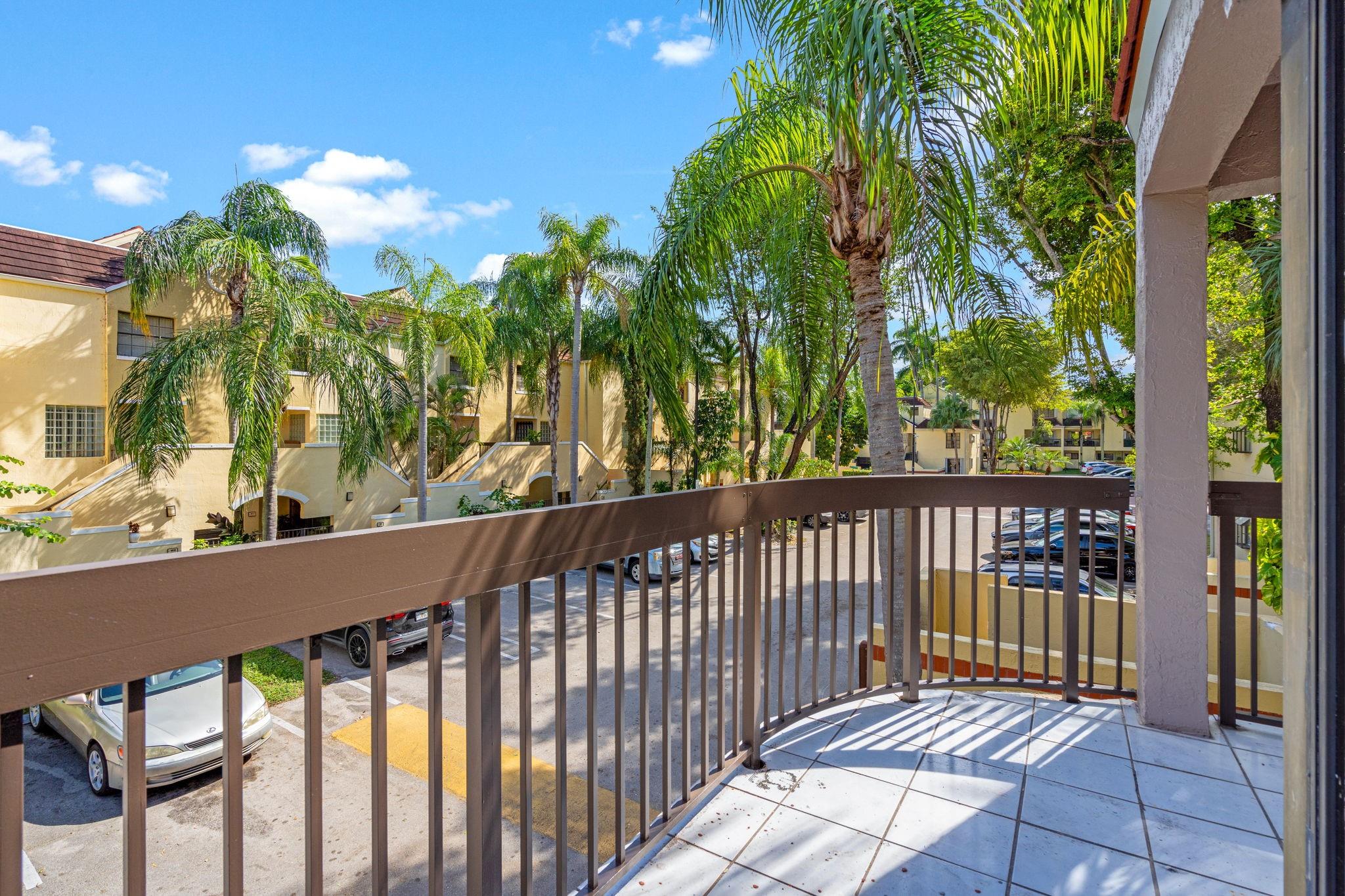 13022 SW 88th Ter North #201 Miami, FL 33186