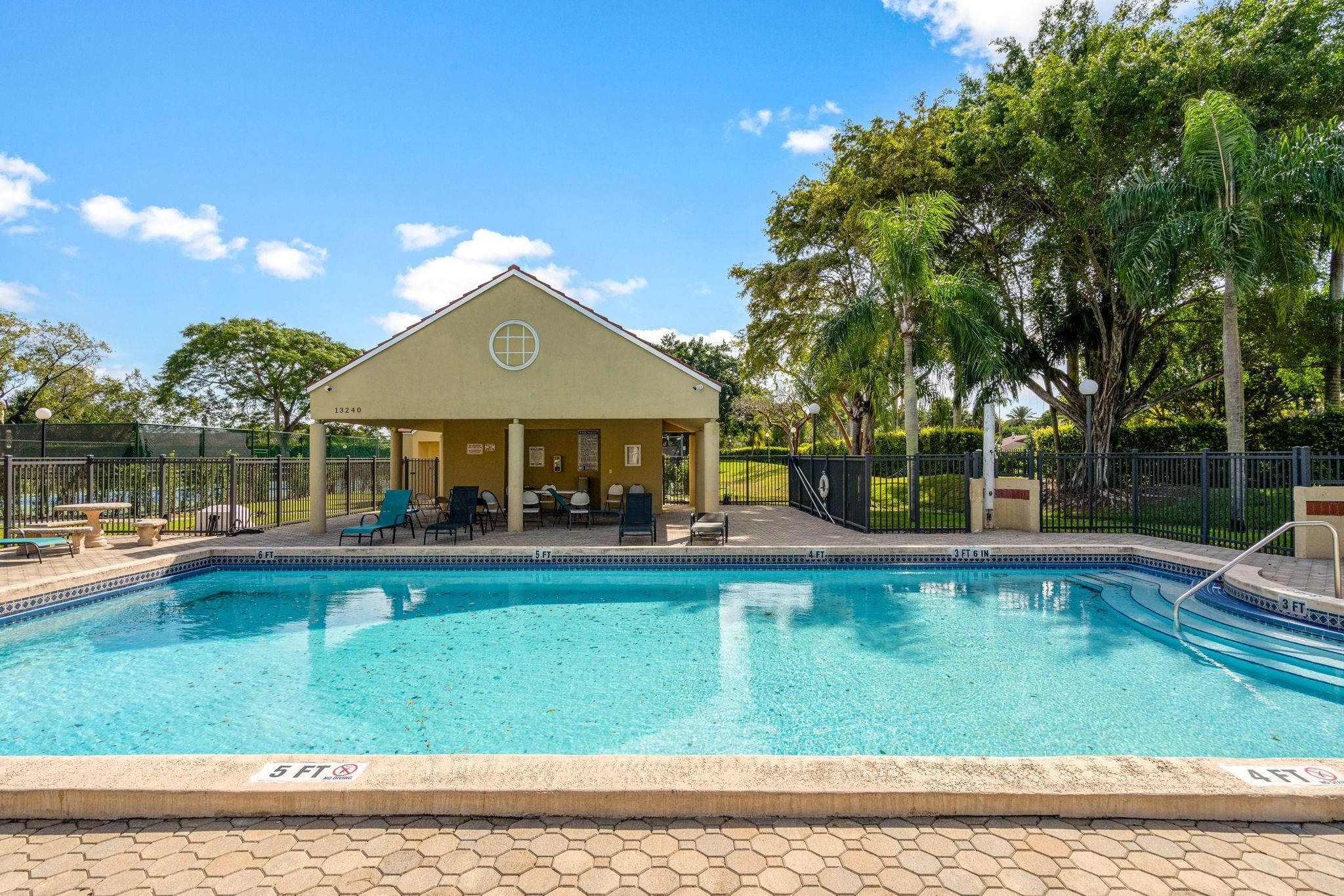 13022 SW 88th Ter North #201 Miami, FL 33186