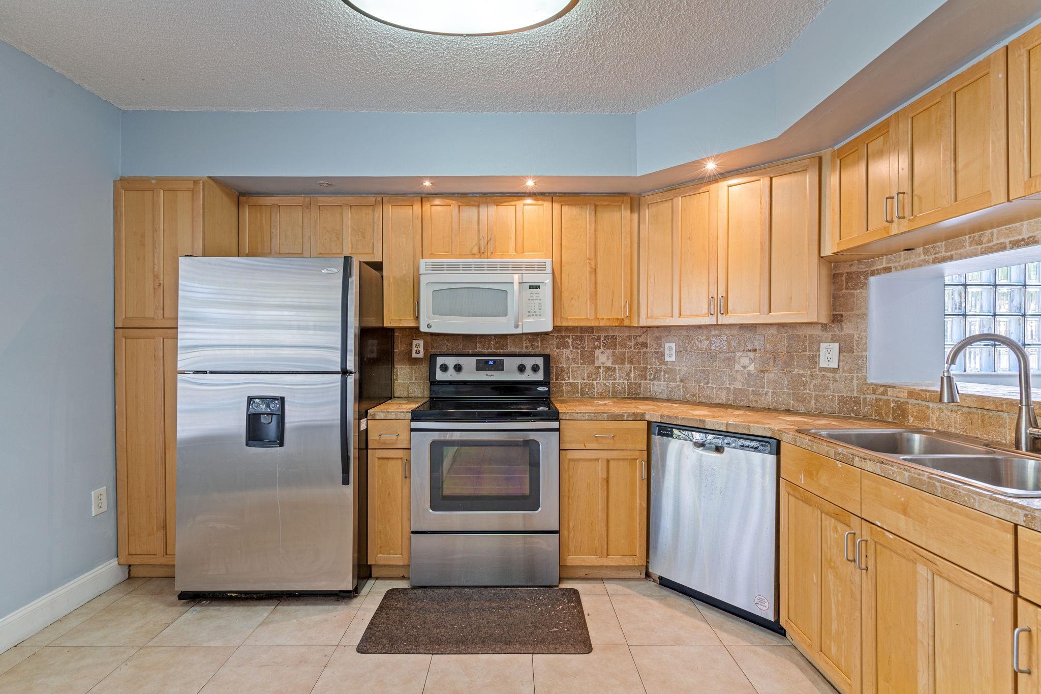 13022 SW 88th Ter North #201 Miami, FL 33186