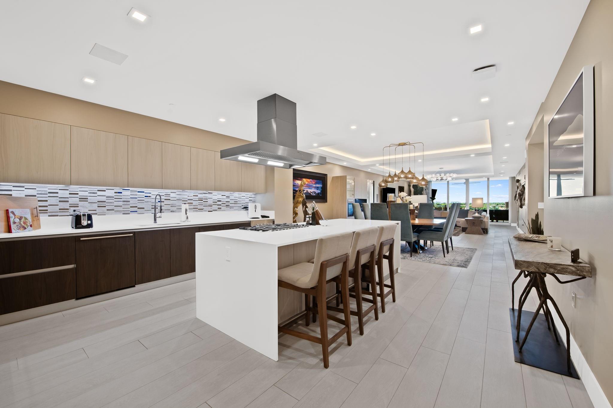 435 Bayshore #503 Fort Lauderdale, FL 33304