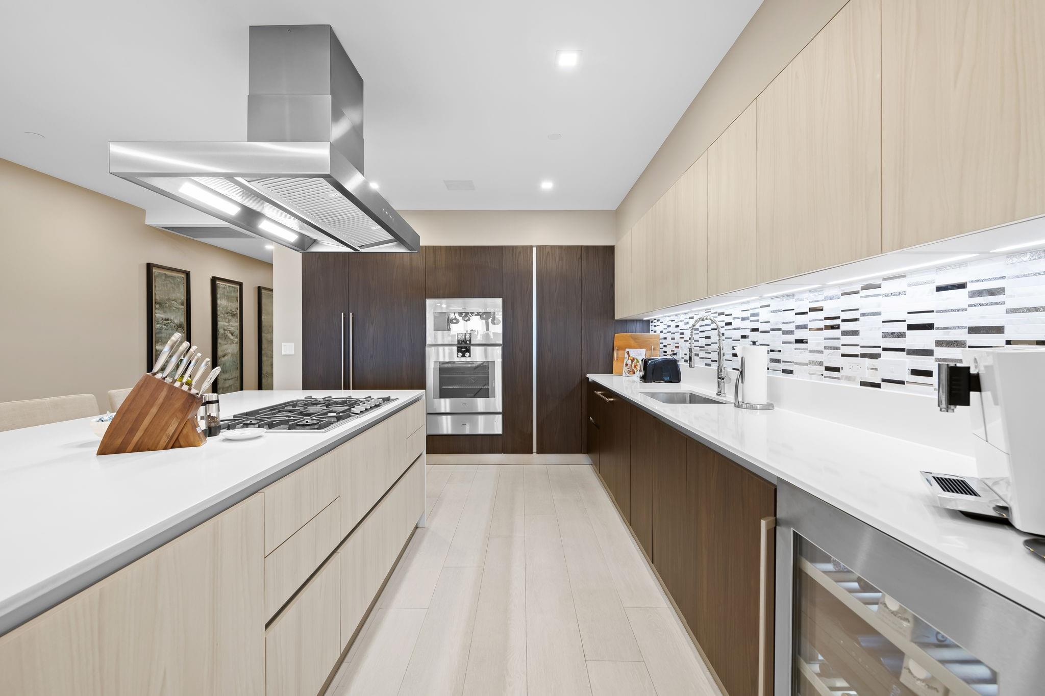 435 Bayshore #503 Fort Lauderdale, FL 33304