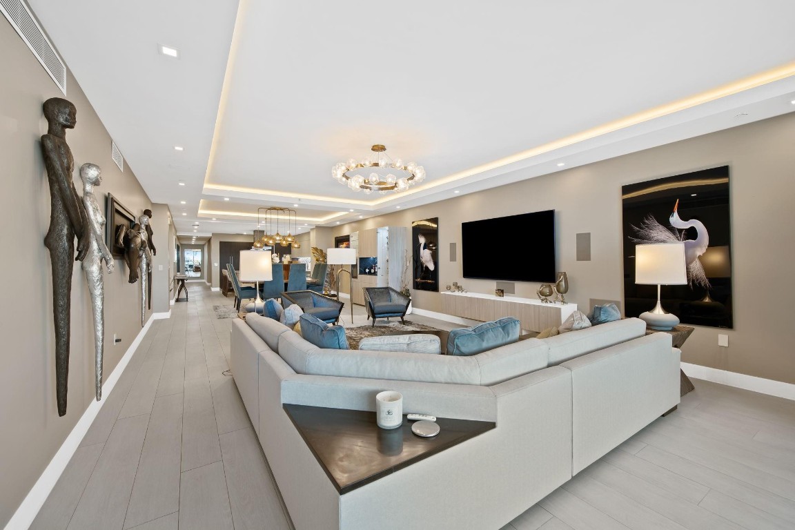 435 Bayshore #503 Fort Lauderdale, FL 33304