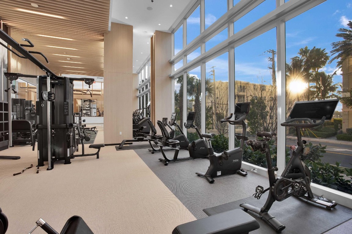 153 N Seabreeze Blv #S-903 Fort Lauderdale, FL 33304