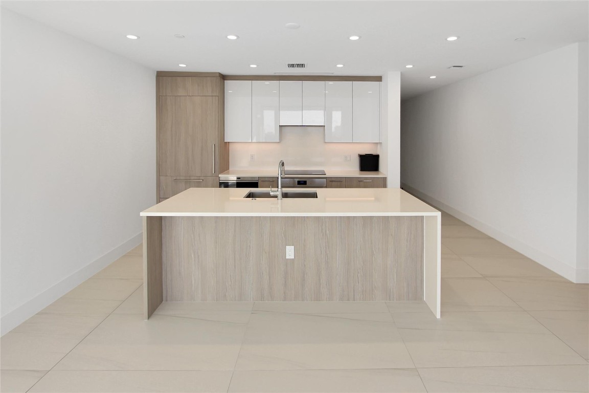 153 N Seabreeze Blv #S-903 Fort Lauderdale, FL 33304