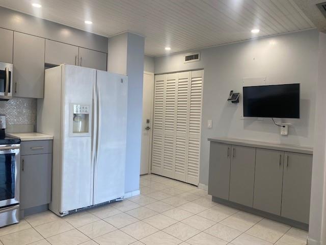 2851 NE 183rd St #1903E Aventura, FL 33160