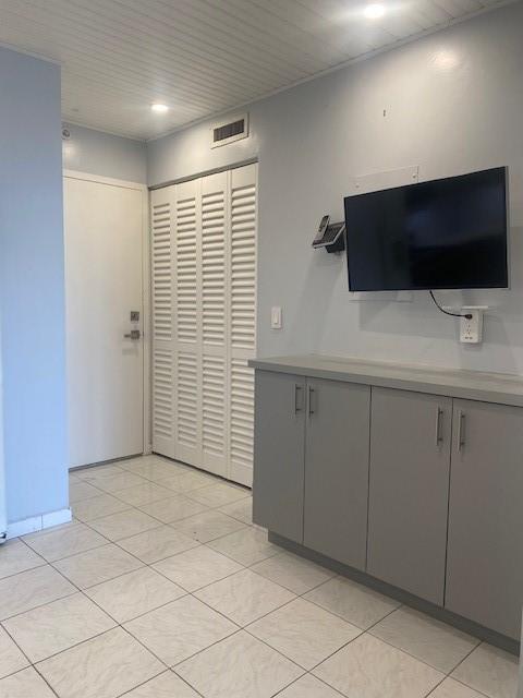 2851 NE 183rd St #1903E Aventura, FL 33160