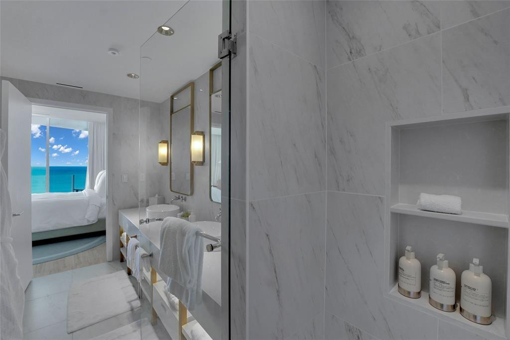 525 N Fort Lauderdale Bch #1204 Fort Lauderdale, FL 33304