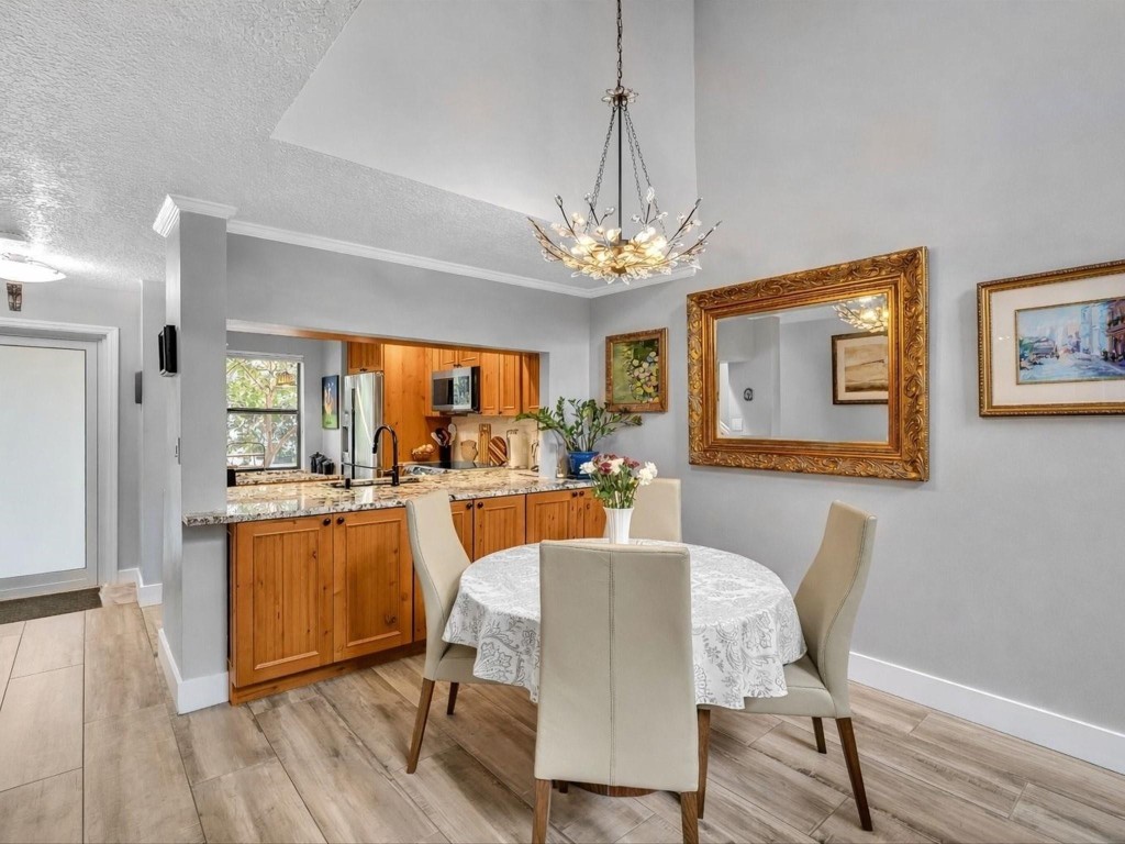 240 City Vw #240 Fort Lauderdale, FL 33311