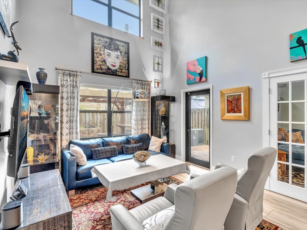 240 City Vw #240 Fort Lauderdale, FL 33311