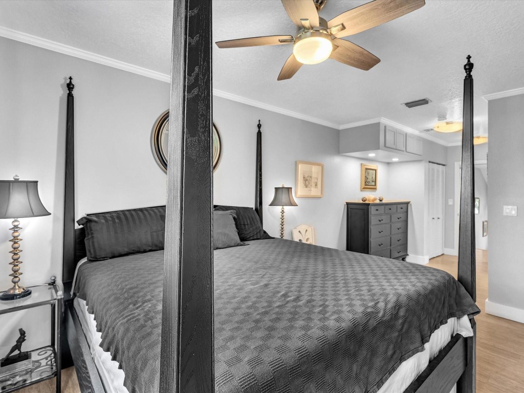 240 City Vw #240 Fort Lauderdale, FL 33311