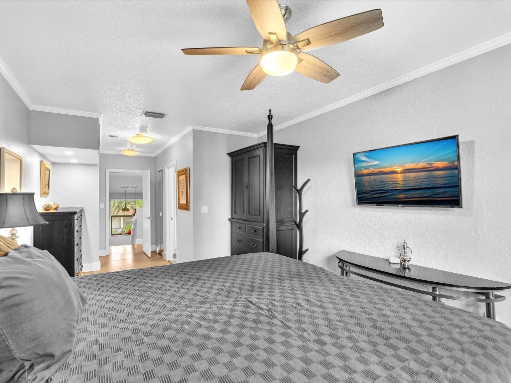 240 City Vw #240 Fort Lauderdale, FL 33311