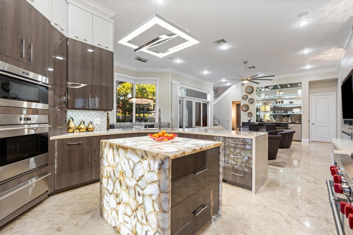 580 Carrotwood Fort Lauderdale, FL 33324