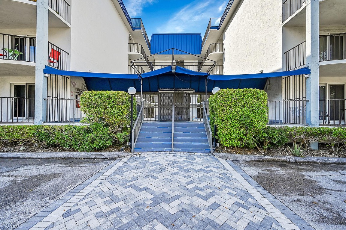 3909 N Ocean #108 Fort Lauderdale, FL 33308