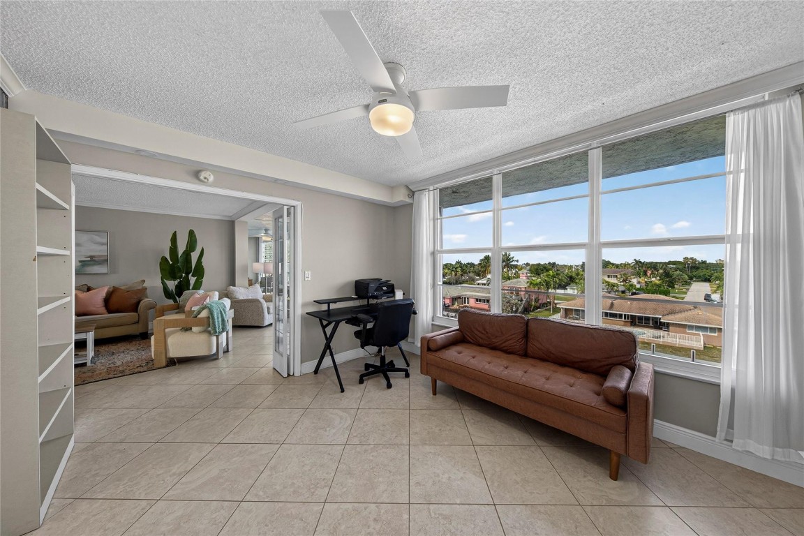 3180 NE 48th #412 Lighthouse Point, FL 33064