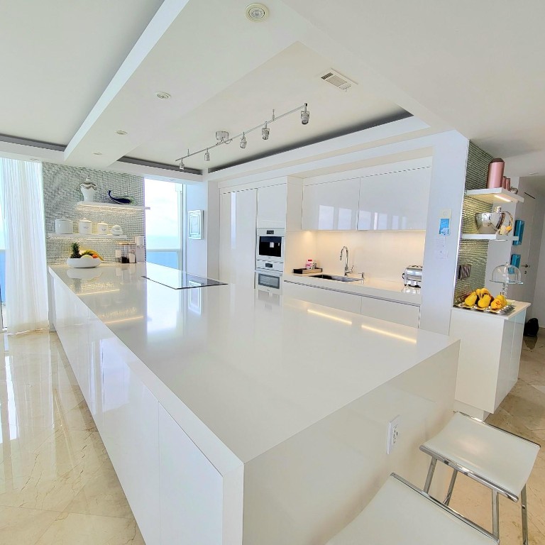 1830 S Ocean #PH5101 Hallandale Beach, FL 33009