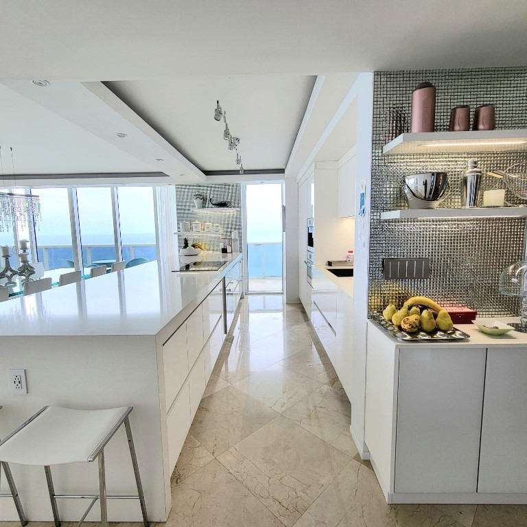 1830 S Ocean #PH5101 Hallandale Beach, FL 33009