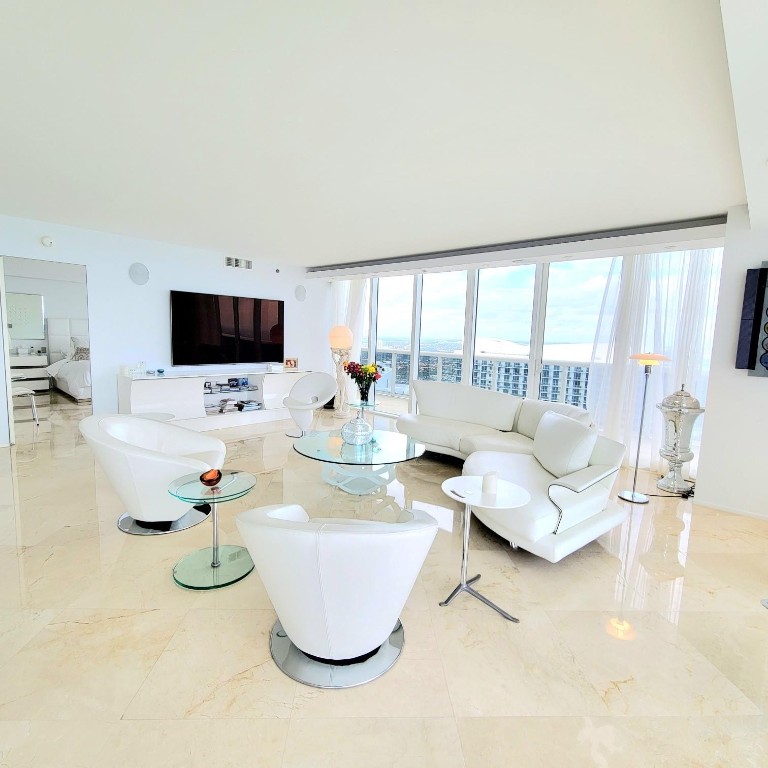 1830 S Ocean #PH5101 Hallandale Beach, FL 33009